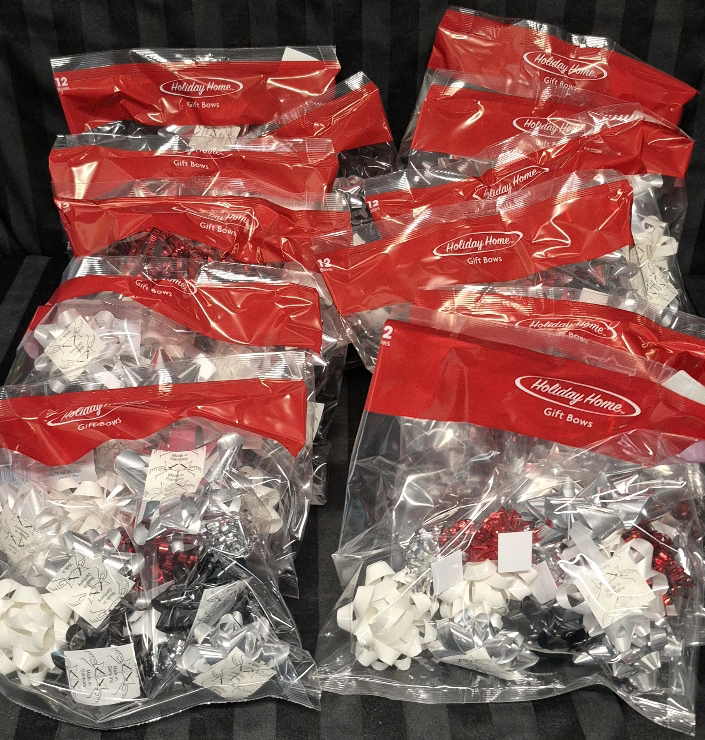 144 New Gift Bows - 12 Bows per Pack
