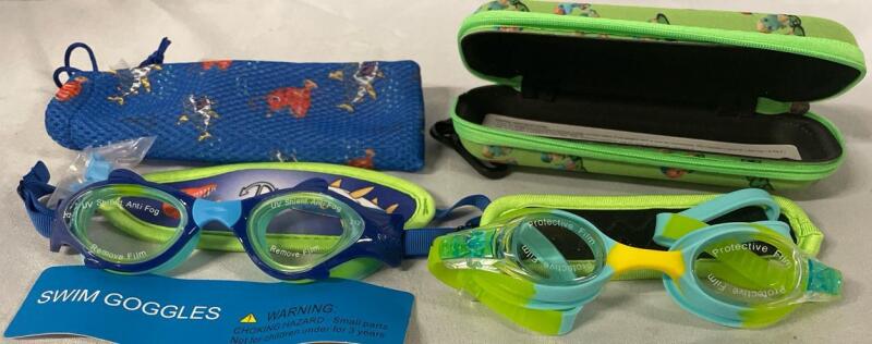 2 New Kids&rsquo; Swim Goggles with Cases