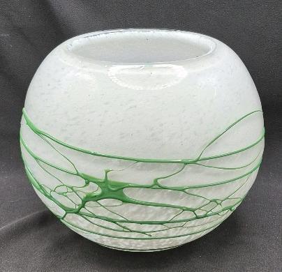 Beautiful Art Glass Vase 6" Tall