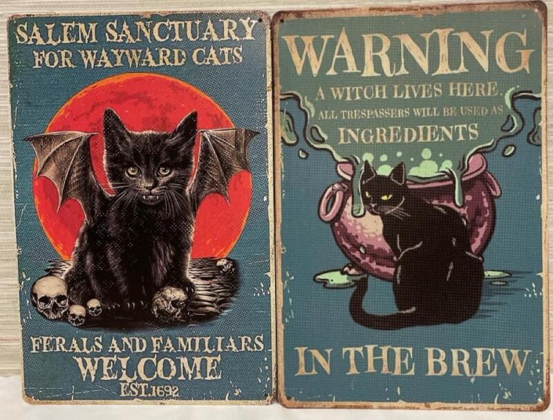 2New 12&rdquo; Metal Novelty Signs - Cats