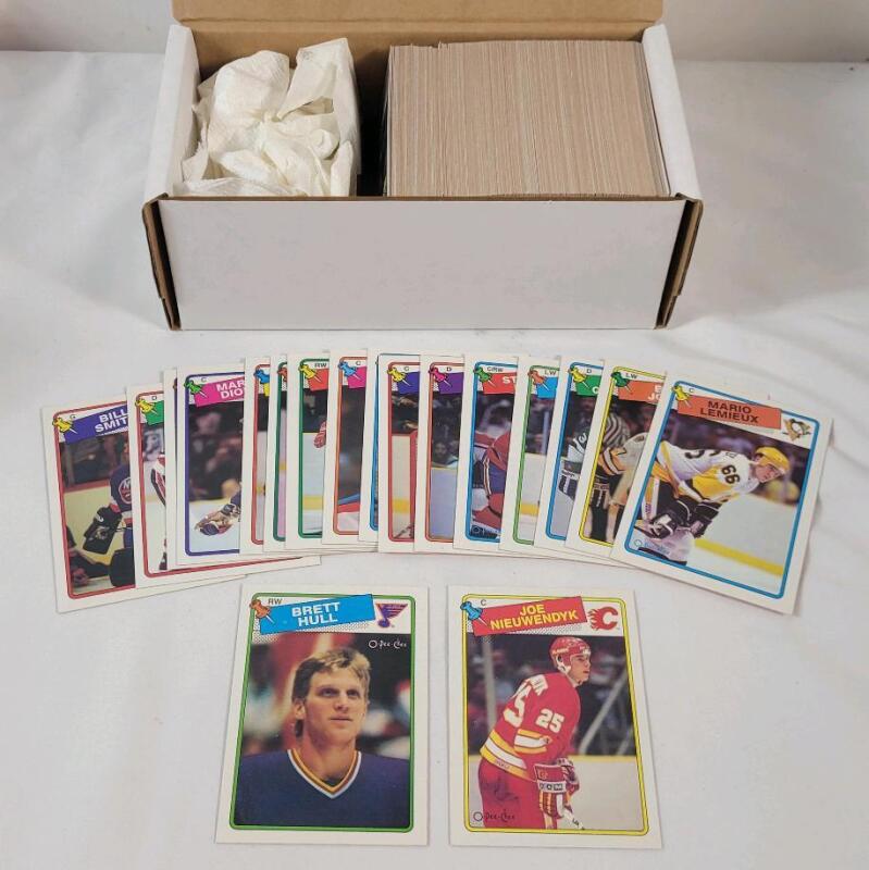 1988-89 O Pee Chee NHL Hockey Trading Card Set , No.1 - No.264 . Calgary Flames Cup Win Sub-Set Not Included . Includes Brett Hull RC & Joe Nieuwendyk RC