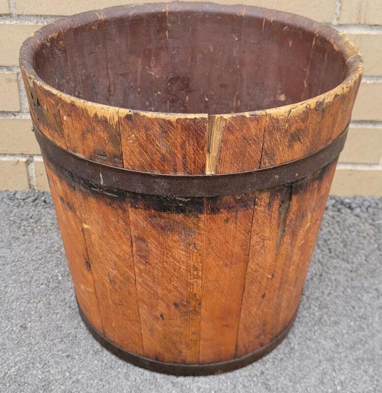 Vintage Primitive Wooden Bucket w/Metal Bands . Measures 12" tall & 12" diameter