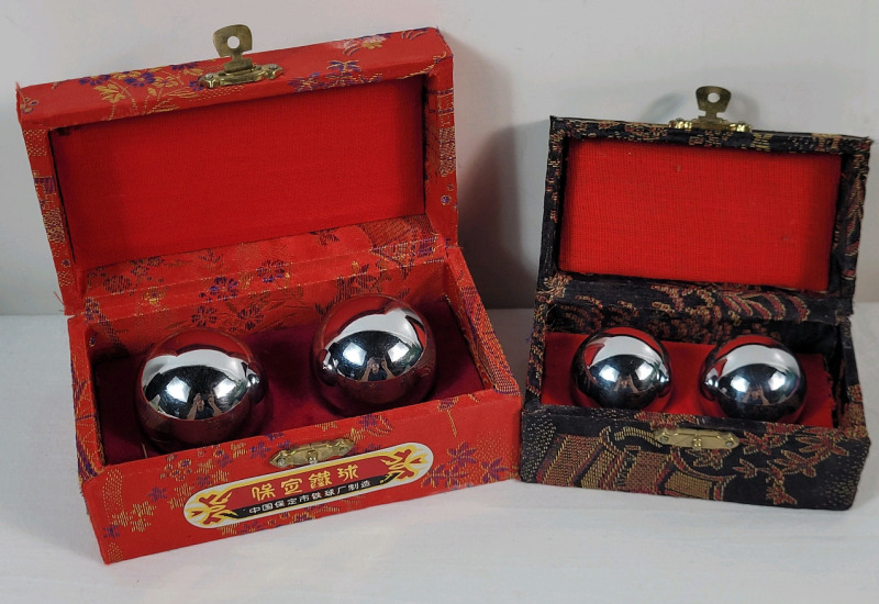 2-Sets Chinese Baoding Iron Balls w/Cases