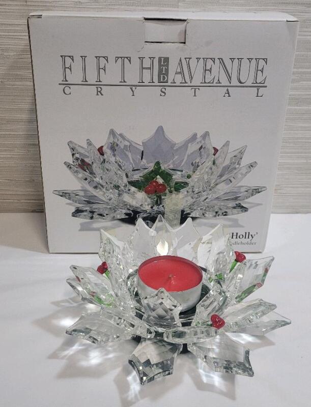 Fifth Avenue Crystal ' Holly ' Crystal 8" Table Centerpiece Candleholder