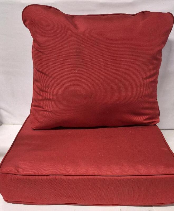 2 Hometrends Outdoor Patio Chair Cushions- Red