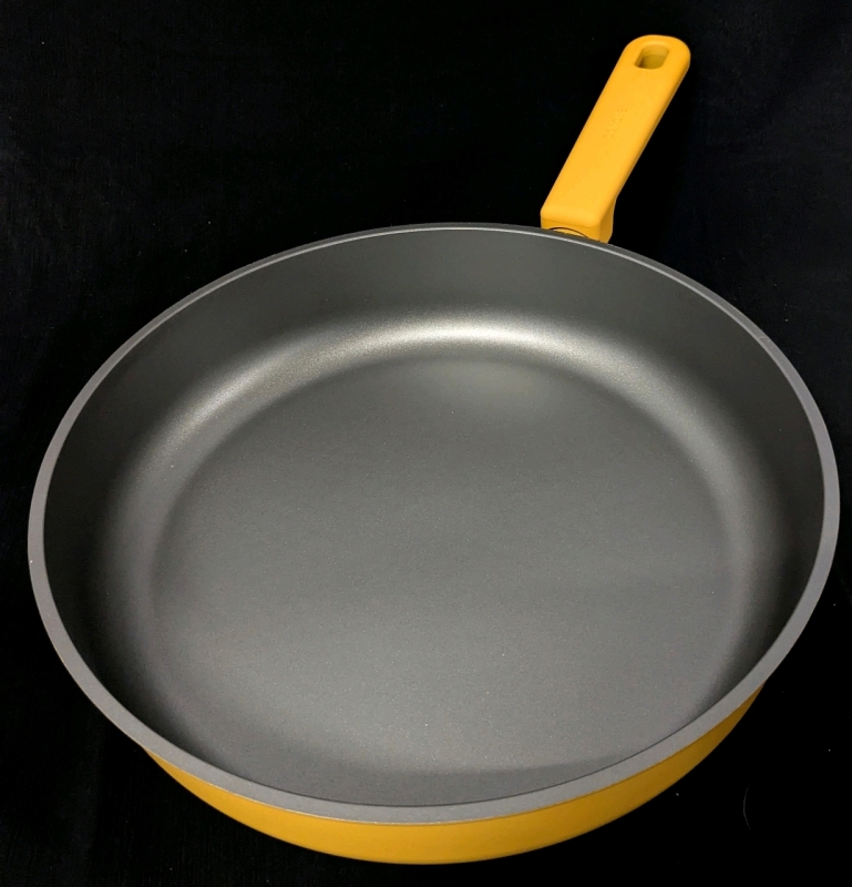 New CAROTE 9.25" Nonstick Skillet, Non-Stick Induction Compatable, Lemon Drop Color