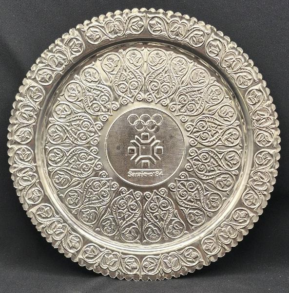 Vintage Commemorative Plate from the 1984 Winter Olympics Held in Sarajevo, Yugoslavia. 10.5" Diameter