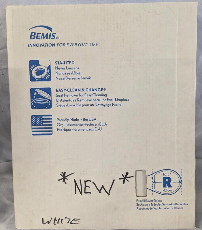 New Bemis Round Toilet Seat. See photos for size.