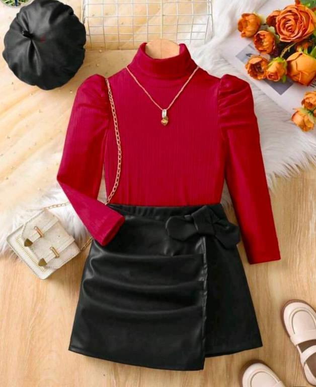 New Sz 7Y Kids&rsquo; 3 piece Outfit | Turtleneck top, Leather-look Skirt, Beret