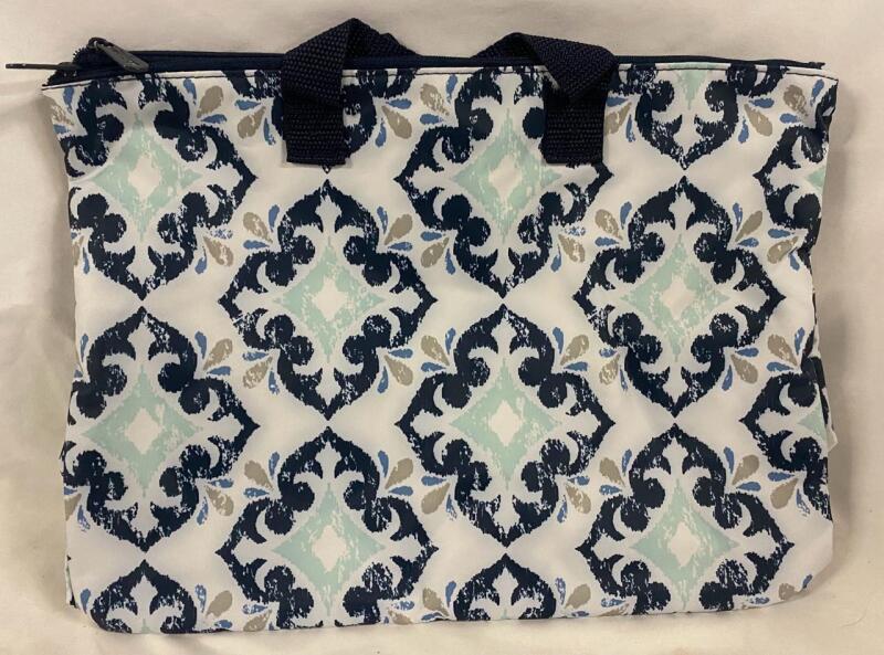 New Thirty-One Super Swap-It Pocket Bag, 13x9.5&rdquo;