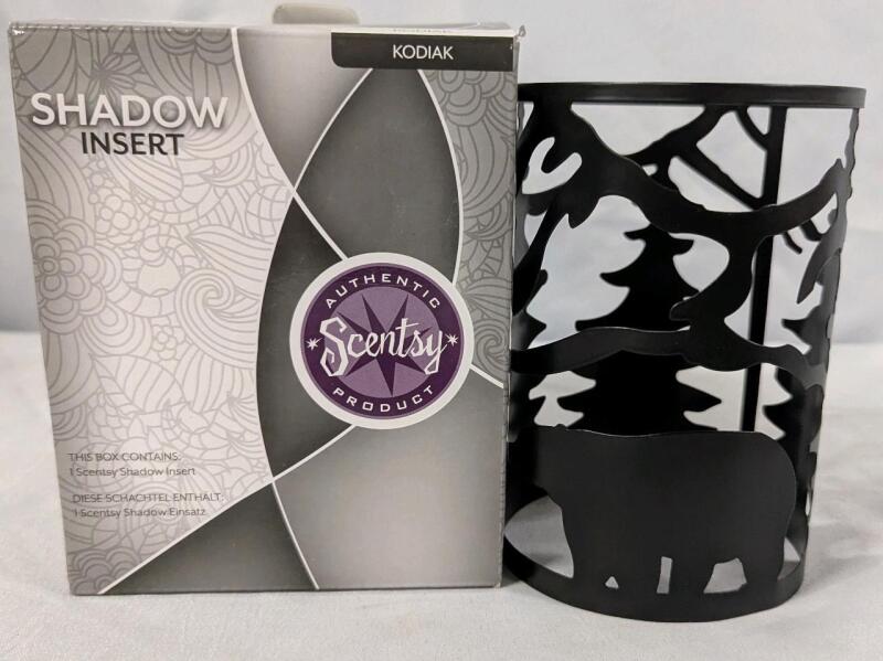 New In Box Scentsy Shadow Insert. Kodiak Pattern. 5.5" Tall.