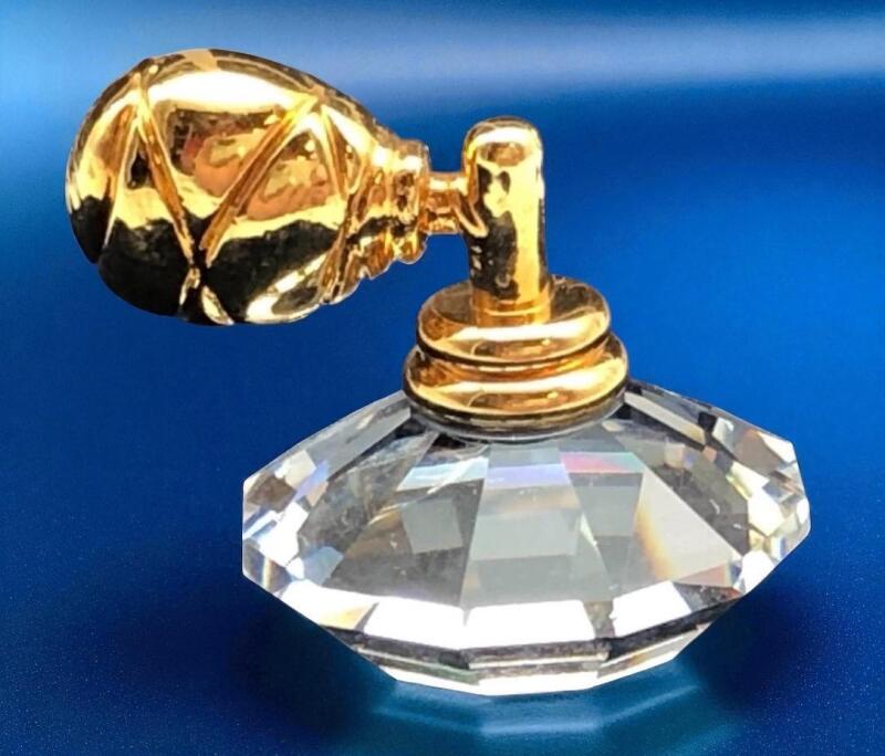Swarovski Crystal 0.5&rsquo;&rsquo; Perfume Diffuser Atomizer Stamped in Swarovski Crystal Memories Original Box 18K Gold Plated
