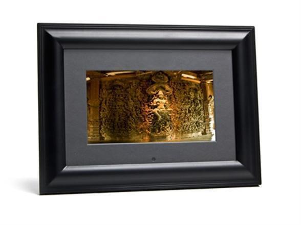 As-New In-Box VisionQuest 7&rdquo; LCD Digital Photo Frame, VQA-70CB