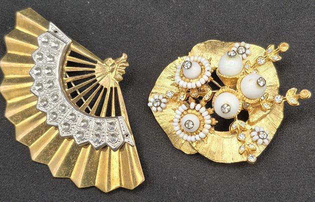 2 Vintage Brooches With Clear Stones