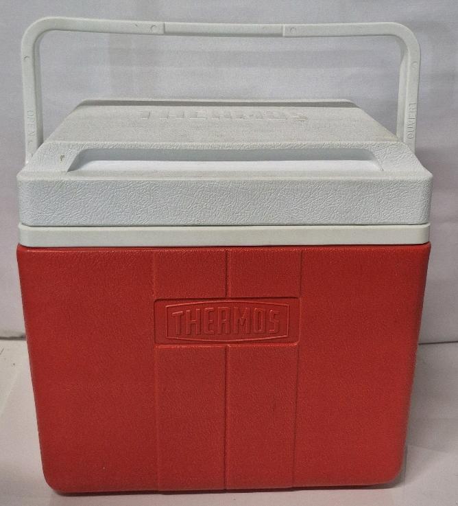 THERMOS Cooler 15.15" x 12" x 15"