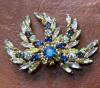 Beautiful Brooch Firework 5 Fanned Rich Sapphire Chatons Clear and Lemon Navettes 2.25 x 1.5&rsquo;&rsquo; Very good Gold plate - 3