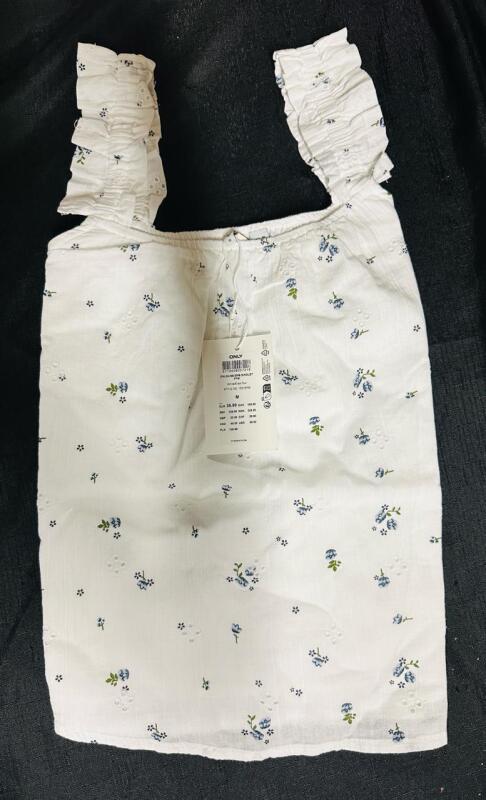 New ONLY Onlelise Flowery Singlet, White/Elise Flow, Medium