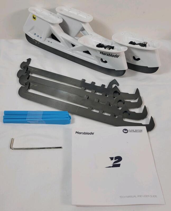 New - Marsblade i2 Hockey Skate Holder Kit , Size 272 (skate size 8 - 8.5) . Kit Includes i2 Blade Holder (pair) , 6 Blades & 5 Pairs Radius Inserts & Tool . Retail $175