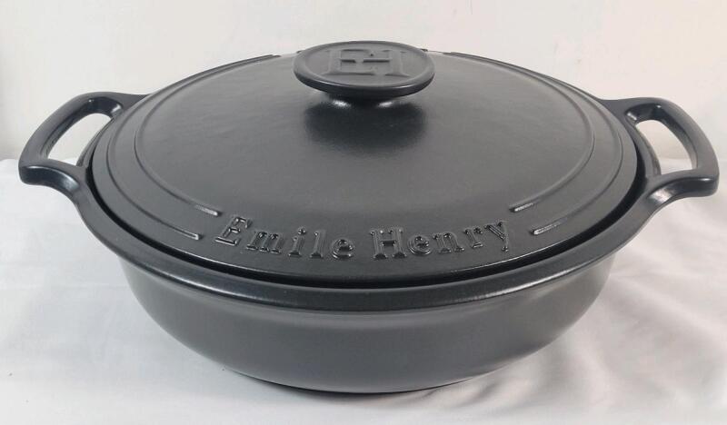 New - Emile Henry Sublime Ceramic 3.3qt. Round Dutch Oven / Stew Pot . Retail $250
