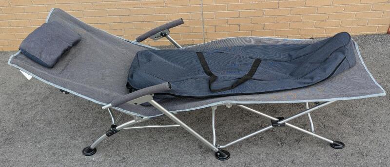 Collapsible Lounge Chair. 73" Long.