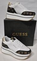 New with Box sz 40 Women's GUESS Camrio4 Platform Sneakers Retails for $135