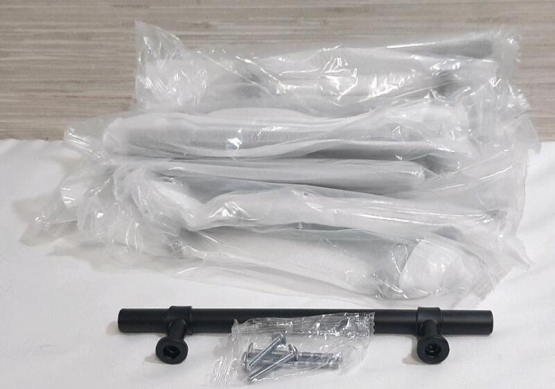 20 New Cabinet Pullers w/ Screws | Pullers Measure 8" Long