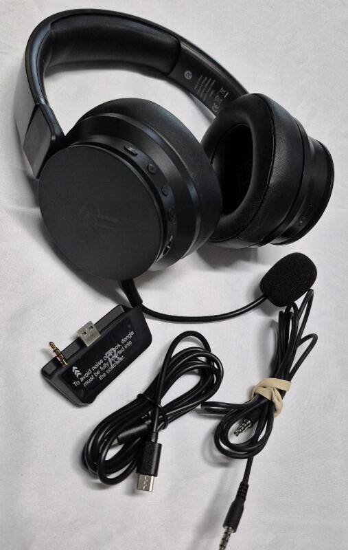 RYR Wireless Gaming Headset for Xbox Series X|S, Xbox One, PS5, PS4, Mac, Bluetooth 5.3, 3D Surround Sound, Gaming Headphones with Noise Canceling Microphones-Blackgreen Powers up and Pairs up