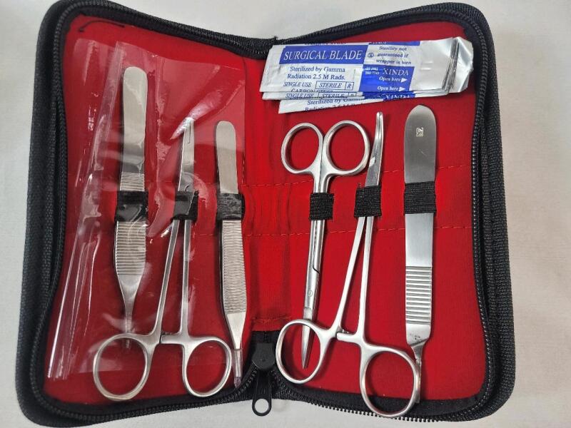 New - Suture Removal Kit in Carry Case .