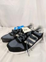 New Men's Size 12 Adidas ZX 300 Running Shoes.