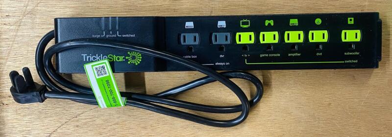 TrickleStar 7 Outlet AV Advanced Powerstrip+