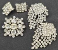 Vintage Bling Bling Rhinestones Brooch & Earrings - Clip-ons