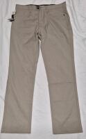 New sz 36x32 Men's Reaction Straight Fit 5 Pocket Pants