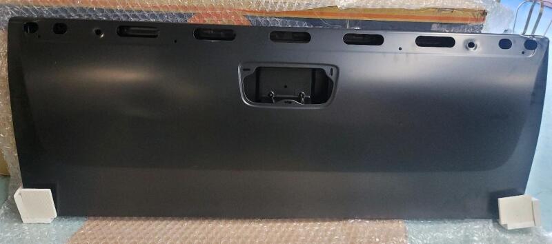 As New - Garage-Pro Tailgate Replacement Compatible with GMC Sierra 1500 2007-2013, Sierra 2500 HD 2007-2014, Sierra 3500 HD, Chevrolet Silverado 1500 For Models With Non-Locking Tailgate, Primed . See Description.