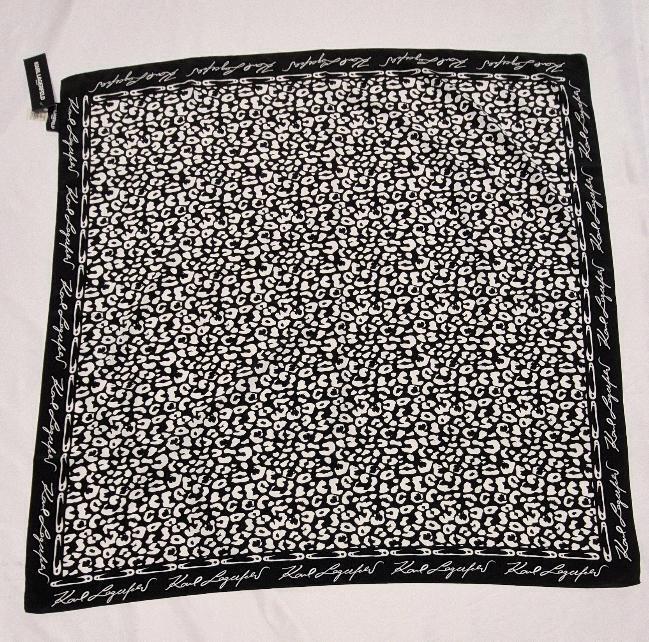 New with Tags Stunning Scarf Karl Lagerfeld 35 by 35"