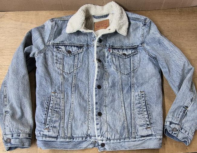 LEVI'S sz Medium Men's Fleece Lined Jean Jacket
