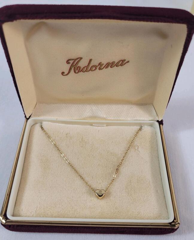 S925 Silver Italy Danity Necklace w/S925 Silver Heart Pendant Stamped with the Letter " E " . Measures 13" long