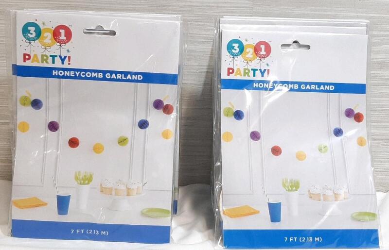 16 New Packs of Honeycomb Garlands