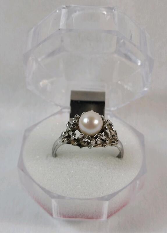 Vintage Stamped " Silver " Pearl Ring , Size 9.5