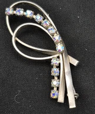 Vintage Rhinestone Brooch 2.5" Long