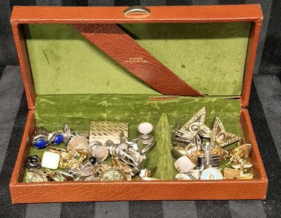 Vintage Men's Jewelry Lot - Tie Clips, Cuff Links, Pins, +