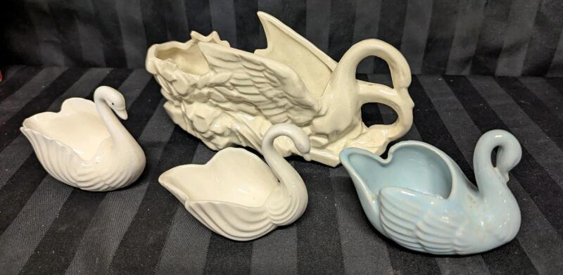 4 Vintage Ceramic Swans and Swan Planter. Planter Measures 3.5" Tall.