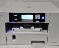 Sawgrass SG500 Sublimation Professional Printer with SubliJet UHD Inks - Powers Up