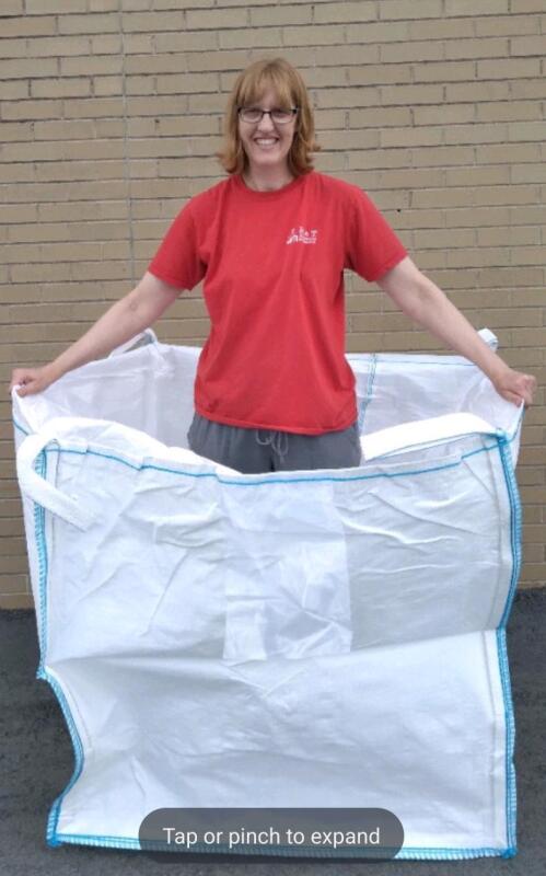 2 New Flexipack Industries Large Bags. Measures 40" by 40" by 40" holds 1250 KG<br/><br/>