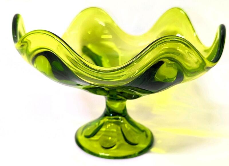 Vintage Unsigned Viking Glass Epic Six Petal Avocado Green Crimped Compote Pedestal Bowl, 7" Diameter, 4.5" Tall, No Chips or Cracks