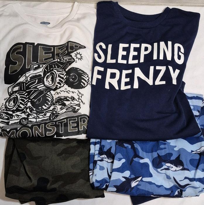 2 As New Sz Large Youth (10-12) Old Navy PJ's