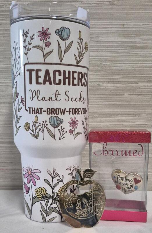 As New & Not New Great Teacher Lot - As New Tumbler & Pin +