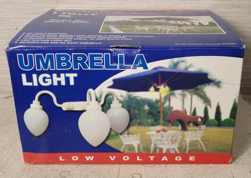 As New - Outdoor 3-Light Low-Voltage Umbrella Light w/Extra Extension Cord & Light Covers . Model # ODU1-18WH .