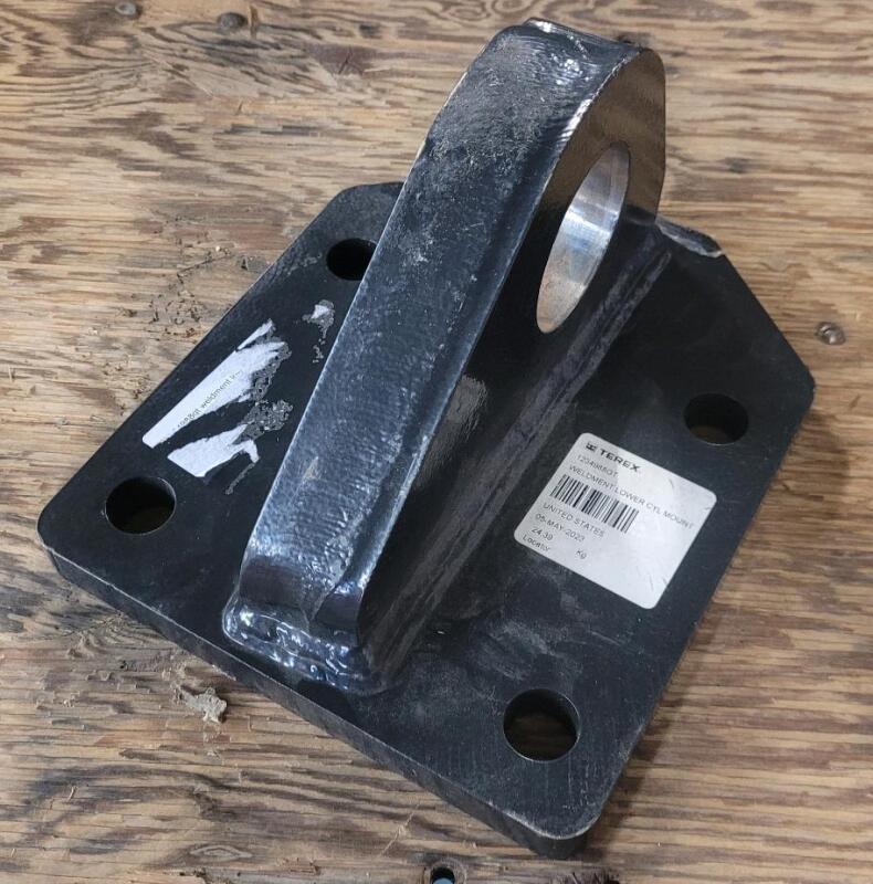 New - Terex Weldment Lower Cylinder Mount , Part # 1234988GT . Measures 8"&times;9.5"&times;&frac34;" Plate .