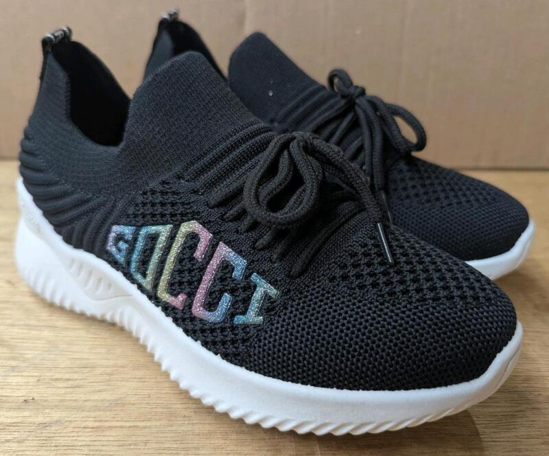 New Kids Size 1 Running Shoes. (measures 9.5" Heel to Toe."