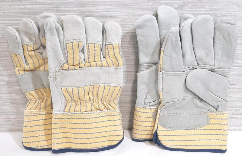 2 New Pairs of Large Gardening Gloves